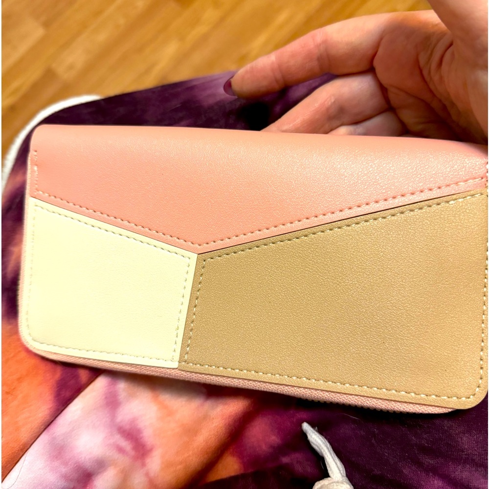 Brand new pink,brown white wallets👛